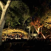 Evening concert at Ojai Festival's Libbey Bowl